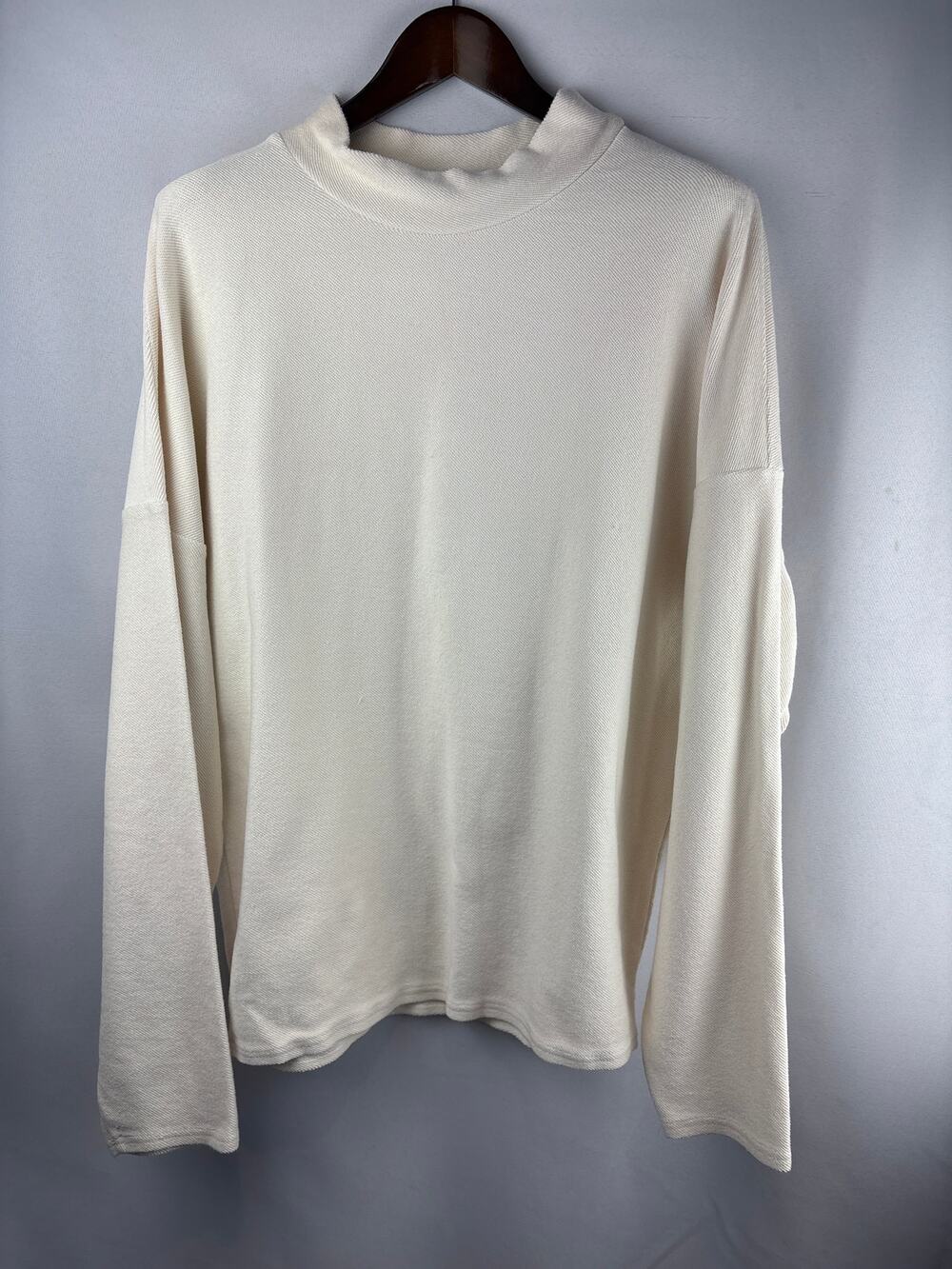 Women’s Maison Blanche Size 2 Cream Long Sleeve Thermal